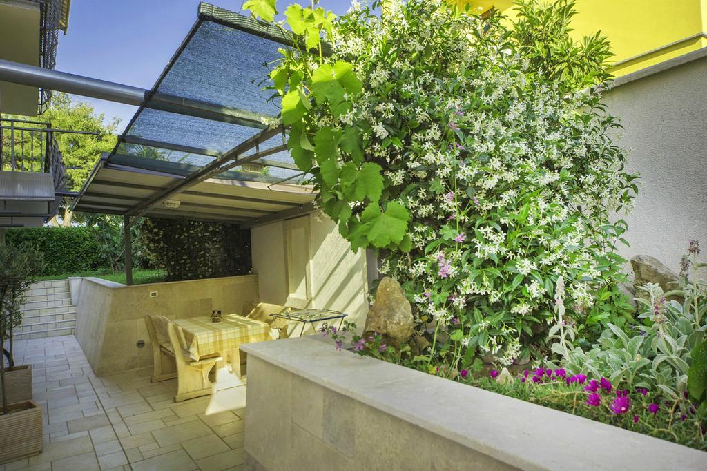 Apartments Jurisevic Умаг Екстериор снимка