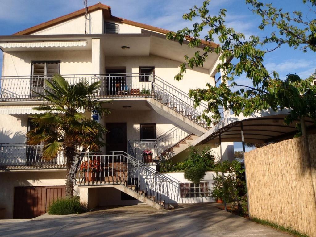 Apartments Jurisevic Умаг Екстериор снимка