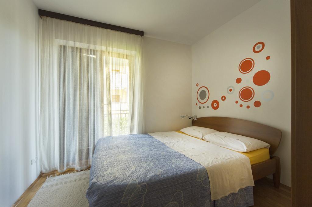 Apartments Jurisevic Умаг Екстериор снимка